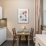Super Chic With A Private Balcony Budapeste