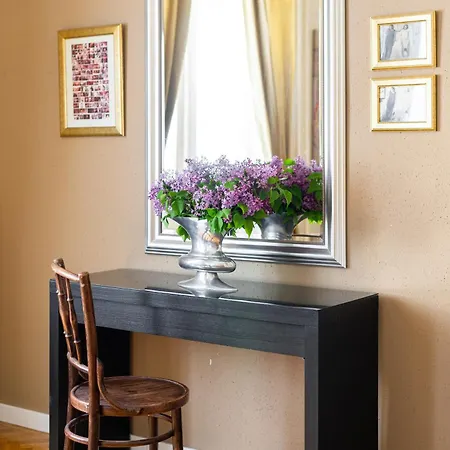 Super Chic With A Private Balcony Apartament Budapeszt