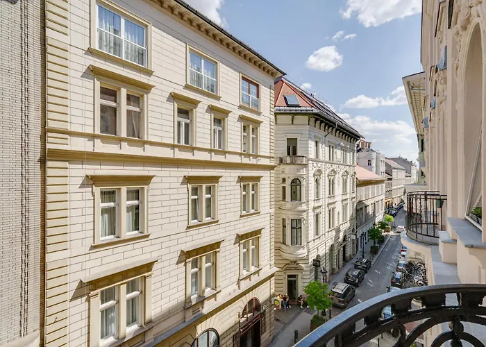 Super Chic With A Private Balcony * Βουδαπέστη