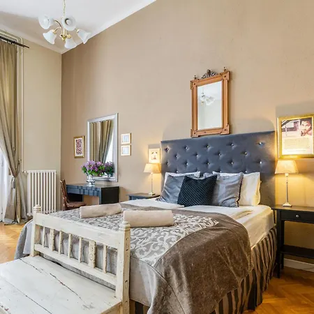 Διαμέρισμα Super Chic With A Private Balcony *