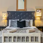 Διαμέρισμα Super Chic With A Private Balcony *